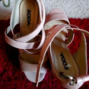 Soda wedge sandal